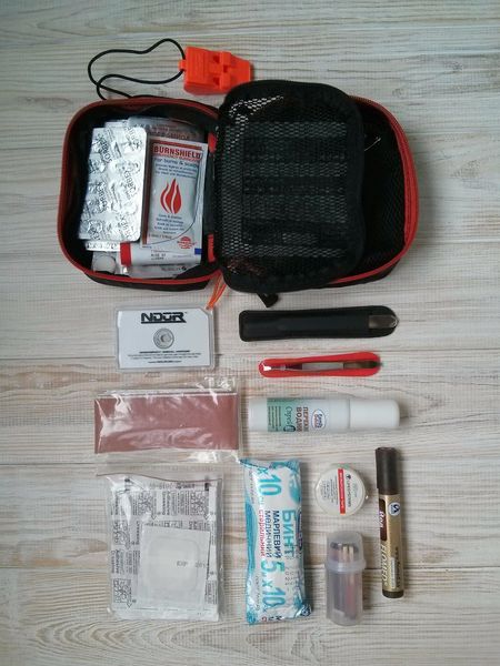 Аптечка Deuter First Aid Kit Active пустая 22362 фото
